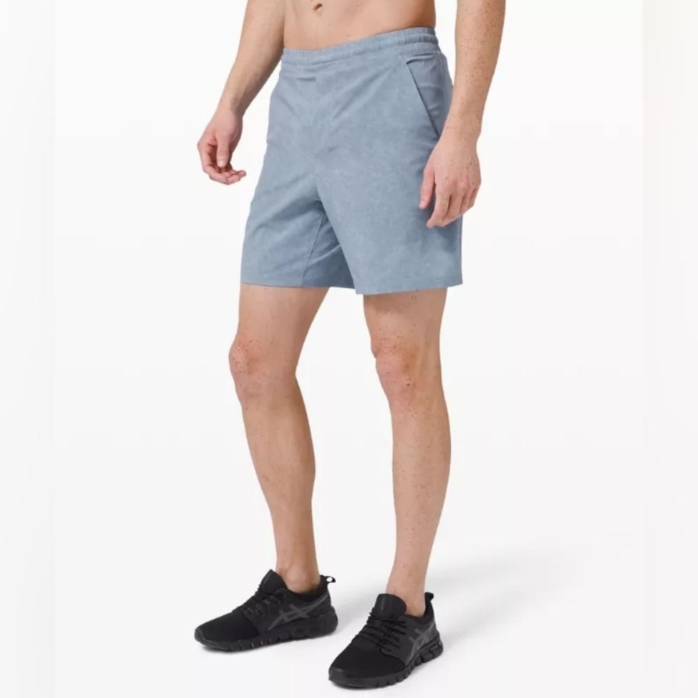 Lululemon PACE BREAKER SHORTS 7" Size S EUC